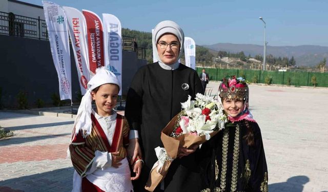 Emine Erdoğan, Hatay Engelli Sosyal Girişimcilik Merkezi’nin açılışını yaptı