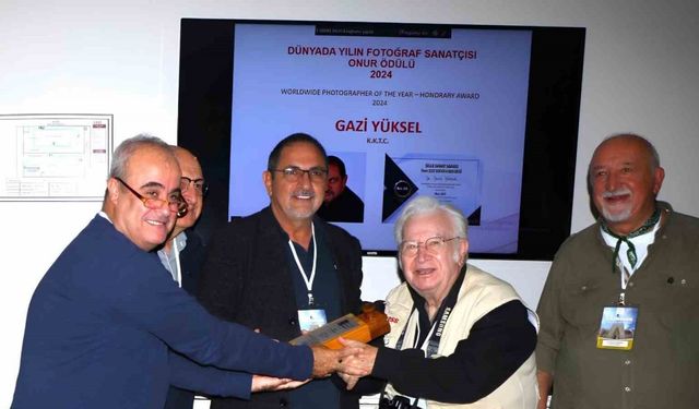 Öğretim Görevlisi Gazi Yüksel, ‘Dünyada Yılın Fotoğrafçısı Onur Ödülü’nün sahibi oldu