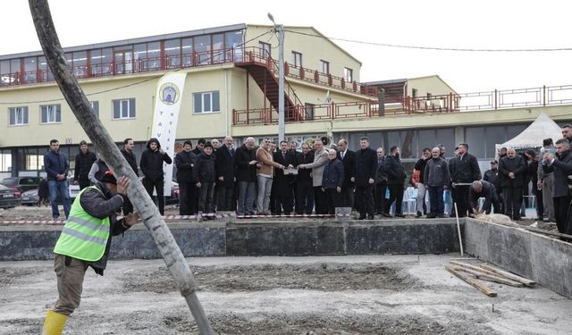 Tavşanlı Ahi Evran Camii’nin temeli dualarla atıldı