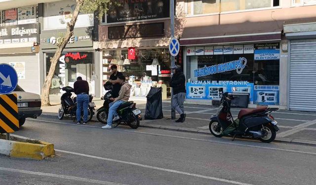 Trafiği tehlikeye düşüren gençler asayiş ekibine yakalandı