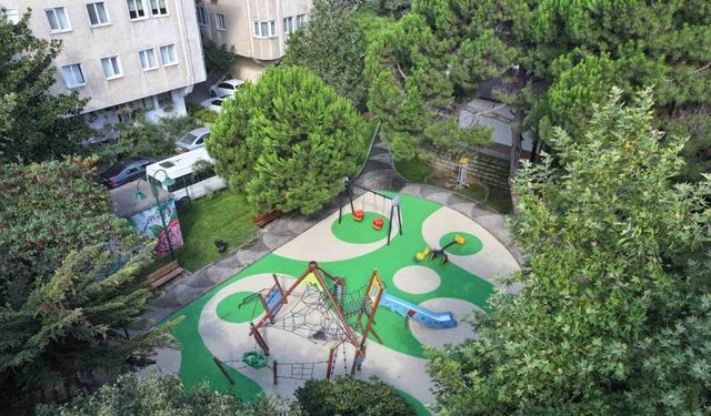 Üsküdar’da parklar yeni yüzüyle hizmete açıldı