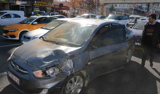 Diyarbakır’da trafik kazası: 4 yaralı