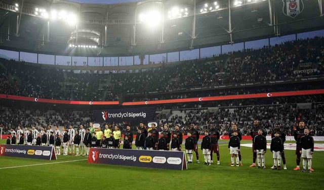 Trendyol Süper Lig: Beşiktaş: 0 - Atakaş Hatayspor: 0 (Maç devam ediyor)