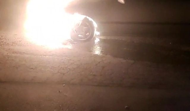 Elazığ’da araç yangını