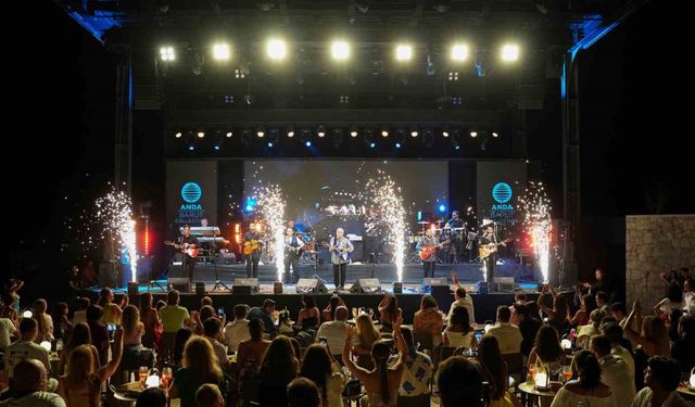 Gipsy Kings by Andre Reyes ve ASH, Didim’de sahne aldı