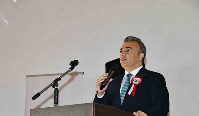 Ardahan’da Öğretmenler Günü kutlandı