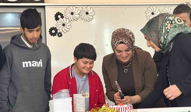 Arıcak'ta anlamlı etkinlik