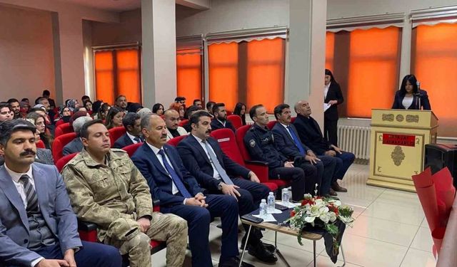 Arpaçay’da 24 Kasım Öğretmenler Günü kutlandı