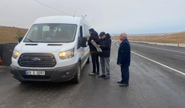 Bayburt'ta okul servislerine yönelik ortak denetim gerçekleştirildi