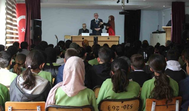 Bayburt’ta ‘Vatan ve Kahraman Buluşmaları’ etkinlikleri devam ediyor