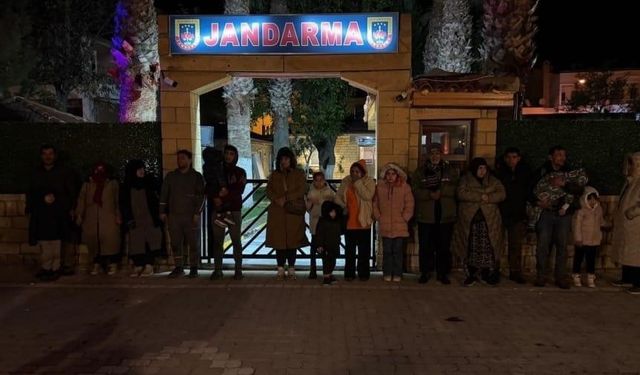 Çanakkale’de göçmen kaçakçılığı operasyonu: 6 organizatör ve 105 kaçak göçmen yakalandı