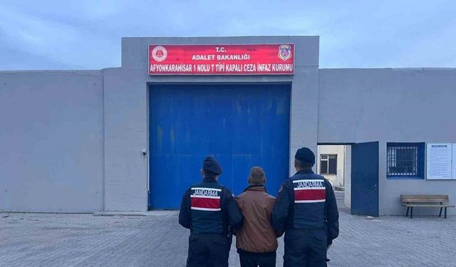 Çeşitli suçlardan aranan 43 kişi yakalandı
