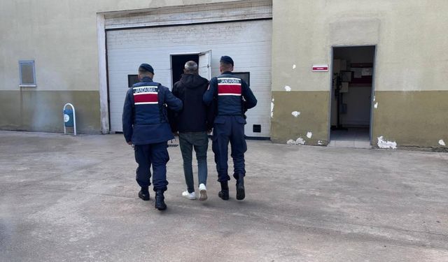 Gaziantep'te aranan 5 şahsı jandarma yakaladı