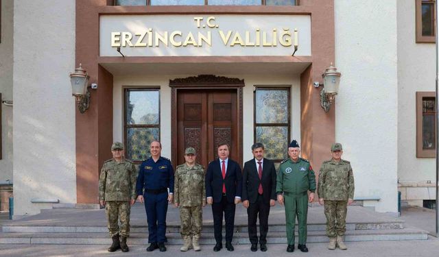 Genelkurmay Başkanı Orgeneral Bayraktaroğlu, Erzincan Valiliğini ziyaret etti