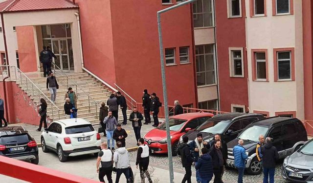Gümüşhane Üniversitesi’nde silahlı rehine krizi