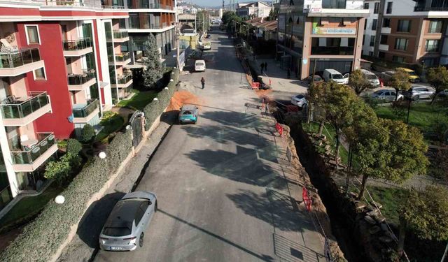 İzmit Şehit Ergün Köncü Caddesi'nde altyapı bitti, asfalt serildi