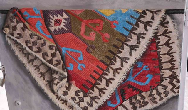 Kapadokya’nın elektrik panoları sanatla renklendi