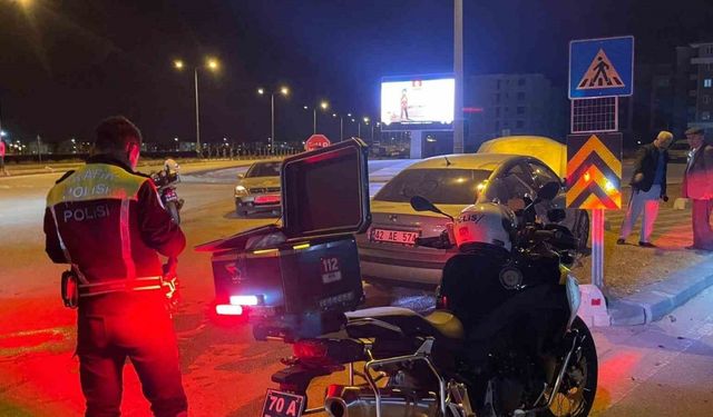 Karaman’da iki otomobil çarpıştı: 1 yaralı