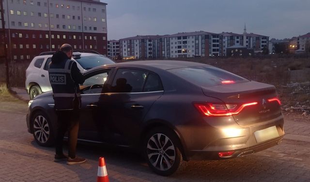 Kars’ta öğrenci yurtları polise emanet