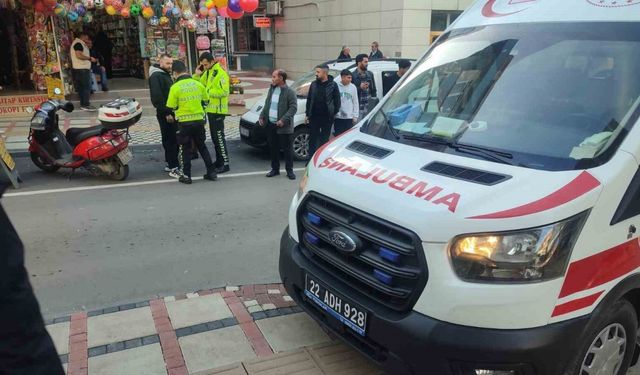 Keşan’da motosikletin çarptığı yaya yaralandı