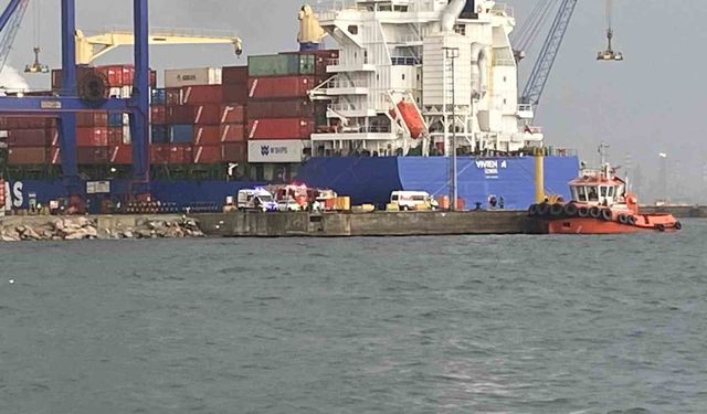 Kocaeli'de kayık alabora oldu: 1 kişi kurtarıldı, 1 kişi aranıyor