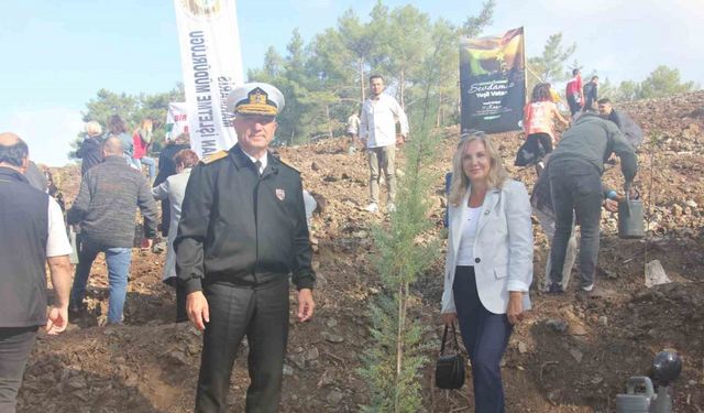 Marmaris, ‘Milli ağaçlandırma ‘gününde 3 bin fidanı toprakla buluşturdu