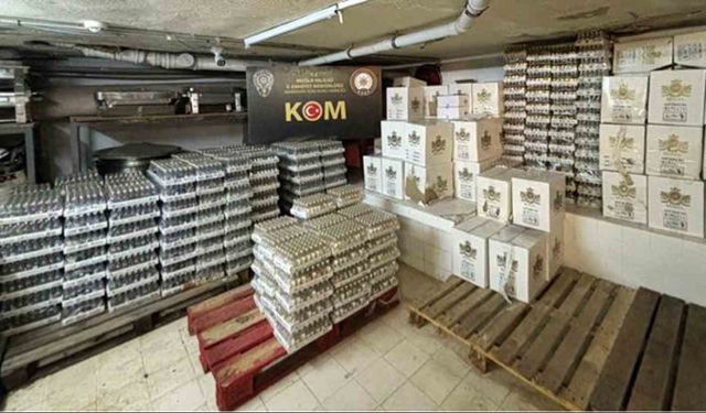 Muğla’da 28 bin 896 şişe gümrük kaçağı alkol ele geçirildi