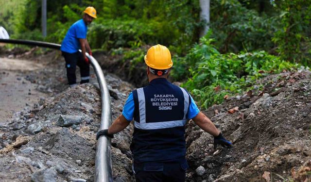 O mahallenin içme suyu geleceğini garanti altına alacak projenin yarısı tamam
