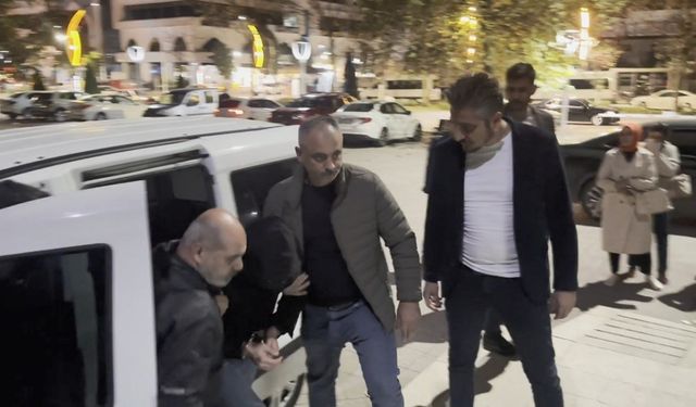 Ordu’da silahla kuyumcuyu soyan zanlı adliyeye sevk edildi