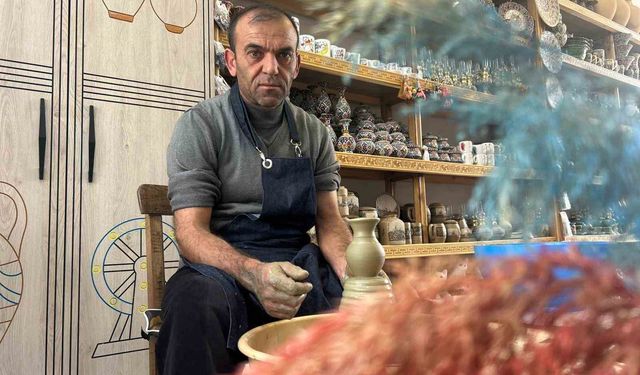 Plastik karşısında direnen meslek: Van'ın son çömlek ustası
