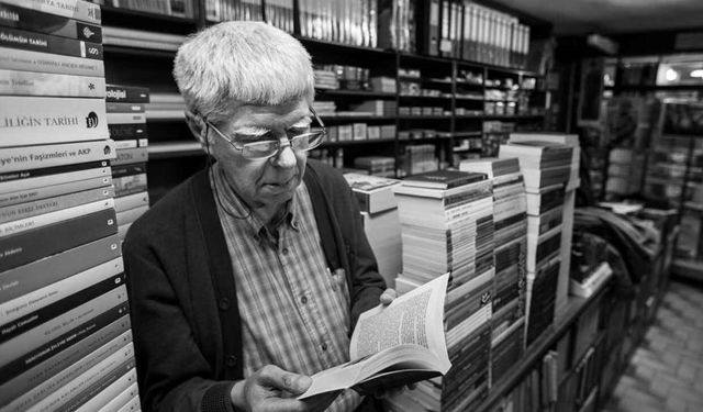 Sakarya’nın iki çınarı aynı sahnede: Faik Baysal ve Necati Mert anılıyor