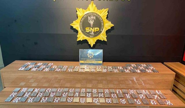Şanlıurfa’da 2 bin 404 uyuşturucu hapla yakalanan şahsa gözaltı