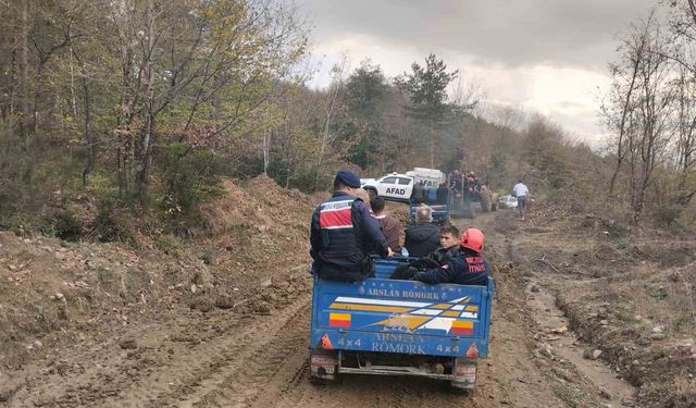 Şelaleleri gezmeye giden muhtar 30 metre yükseklikten düşerek yaralandı