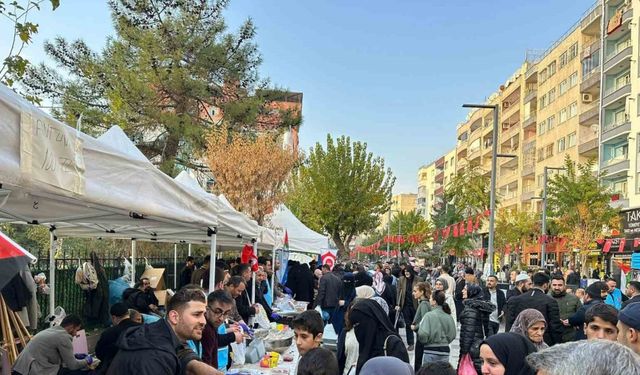Siirt’te Gazze için iki günde 2 milyon 758 bin TL yardım toplandı