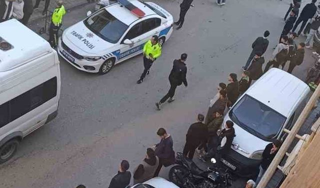 Siirt’te iki grup arasında bıçaklı kavga: 2 yaralı