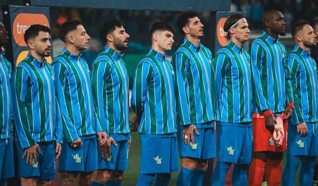 Trendyol Süper Lig: Çaykur Rizespor: 2 - Fenerbahçe: 0 (Maç devam ediyor)