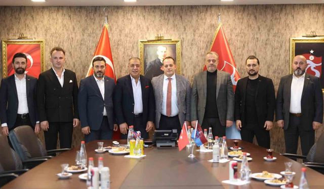 TÜRSAB Doğu Karadeniz'den Trabzonspor'a ziyaret