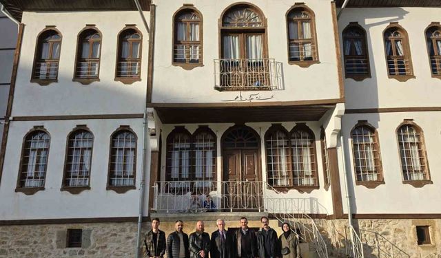 Yozgatlı Hattat Mehmet Fenni Efendi’nin eserleri oluşturulacak müze ile hat severlerle buluşturulacak