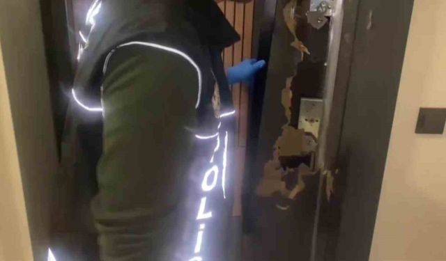 14 bin adet sentetik eczayı 'içmek için' aldığını söyleyen şahıs tutuklandı