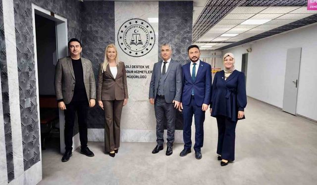 Adliyeye çocuk bekleme ve oyun odası kütüphanesi kuruldu