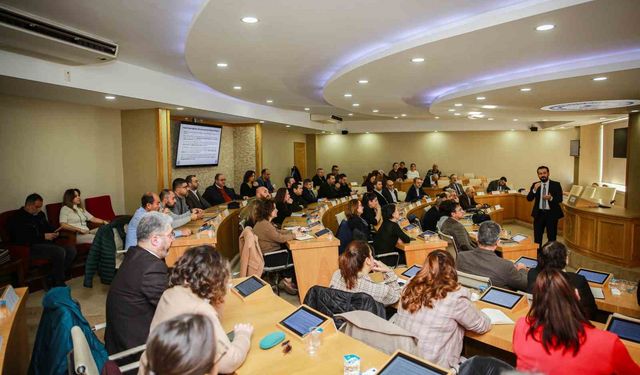 ADÜ'de hizmet içi eğitim programları düzenlendi