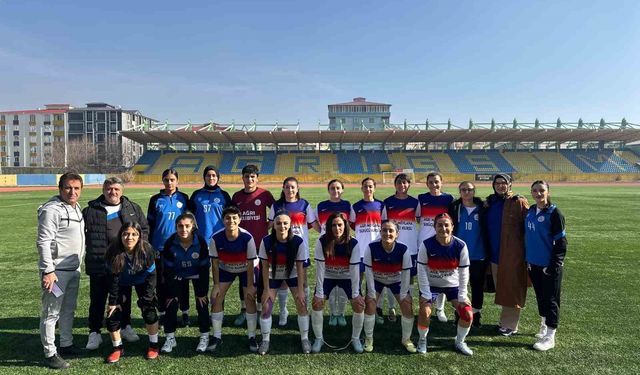 Ağrı Kadın Futbol Kulübü'nden hakem raporuna sert tepki