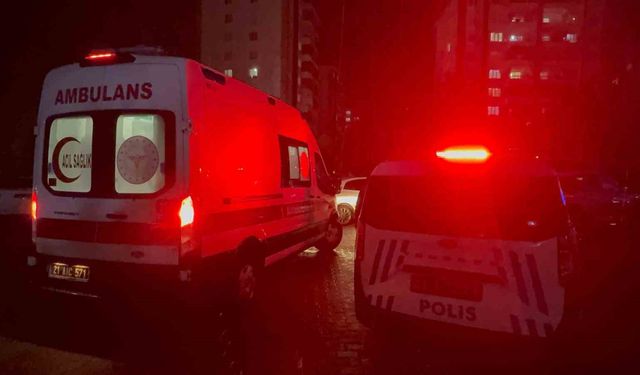 Ailesiyle tartıştı, evini ateşe verdi: 3 kişi dumandan etkiledi