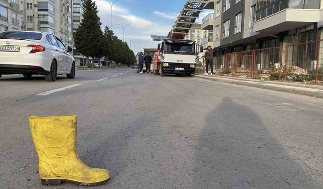 Aksaray'da sarı çizmeli yol güvenliği