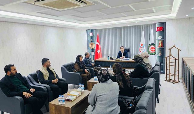 Aküzüm, kadın çalışanları ağırladı