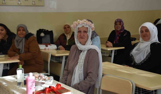 Alman kadın, Kur'an-ı Kerim'den etkilenip Müslüman oldu