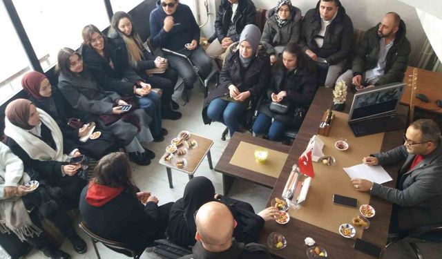 Altı Nokta Körler Derneği Kütahya Gençlik Meclisi'nden Proje Toplantısı