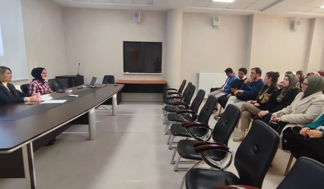 Altıntaş'ta öğrencilerin akademik başarısı masaya yatırıldı