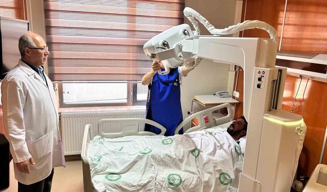 Ankara'da yerli mobil dijital röntgen cihazı hizmete sunuldu
