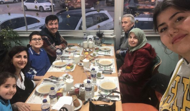 Annesinin hayali 3 kişiye umut oldu